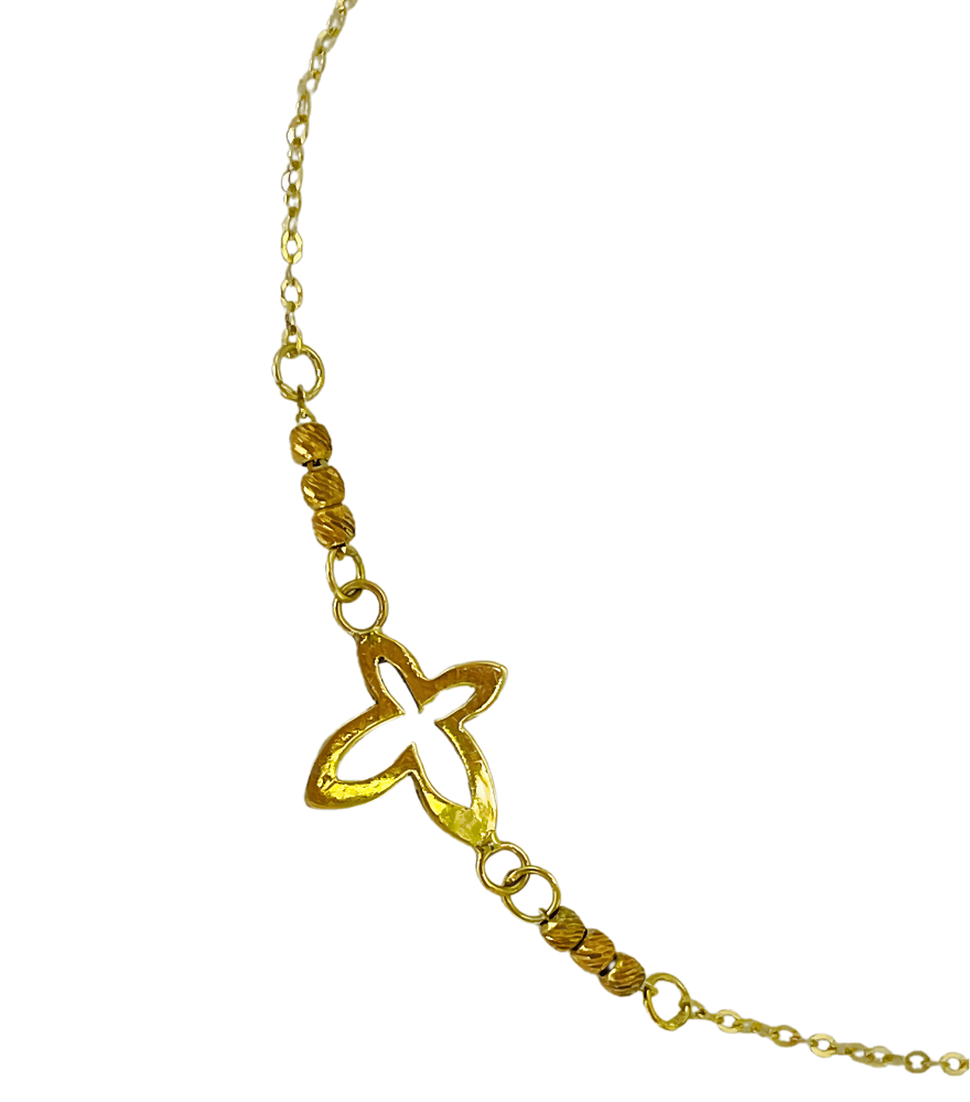 Closeup of Eden Butterfly Charm Bracelet in 18k Yellow Gold Adjustable Length with Hallmark Stamp Metal 7.5 inches 0.8gms