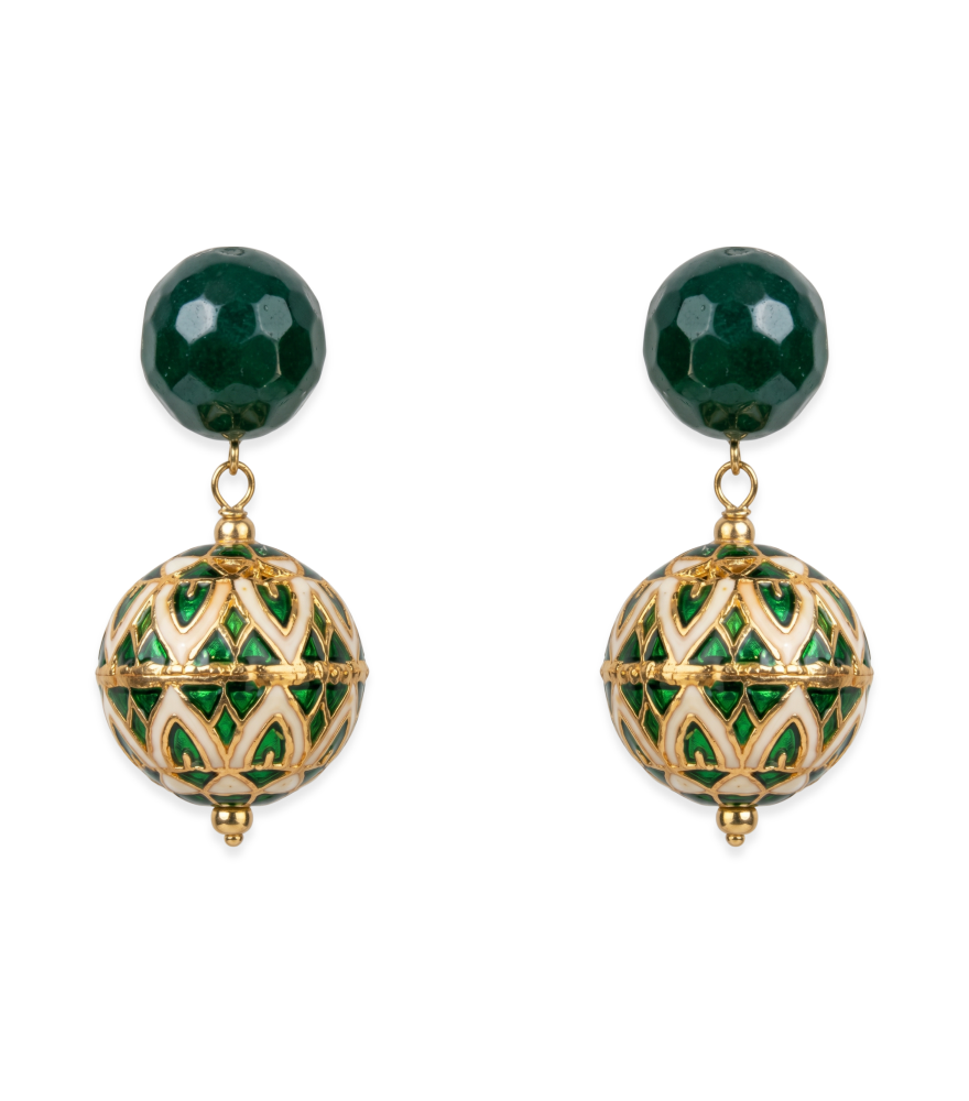 Front View of Amira Earrings Jewelry for Pierced Ears 18k Yellow Gold with Hallmark Stamp One Size 10.5gms