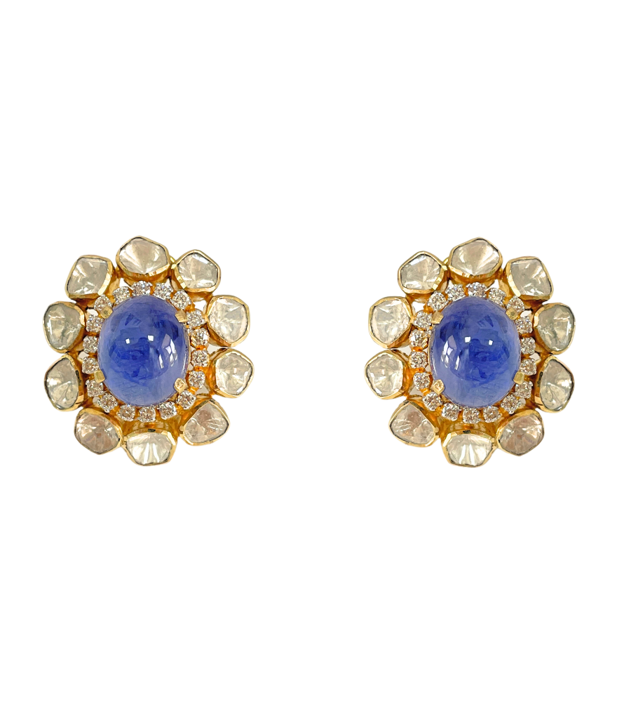 Front View of Gayatri Stud Earrings Jewelry for Pierced Ears 18k Yellow Gold with Hallmark Stamp Metal One Size 19.43gms