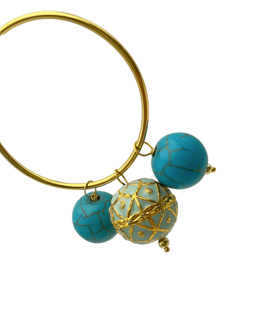Closeup of Firoza Earrings in 18k Gold Jewelry for Pierced Ears Yellow with Hallmark Stamp Metal One Size 9.4gms