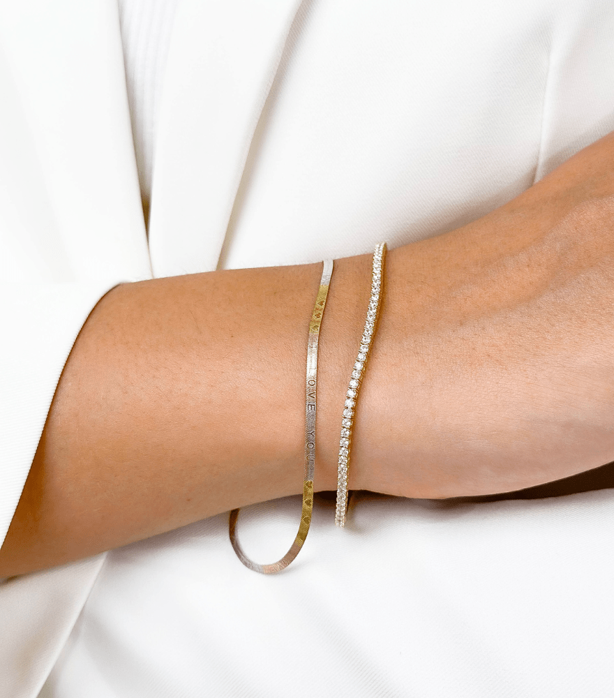 Three-Toned Luxe Herringbone Bracelet in 18K Gold
