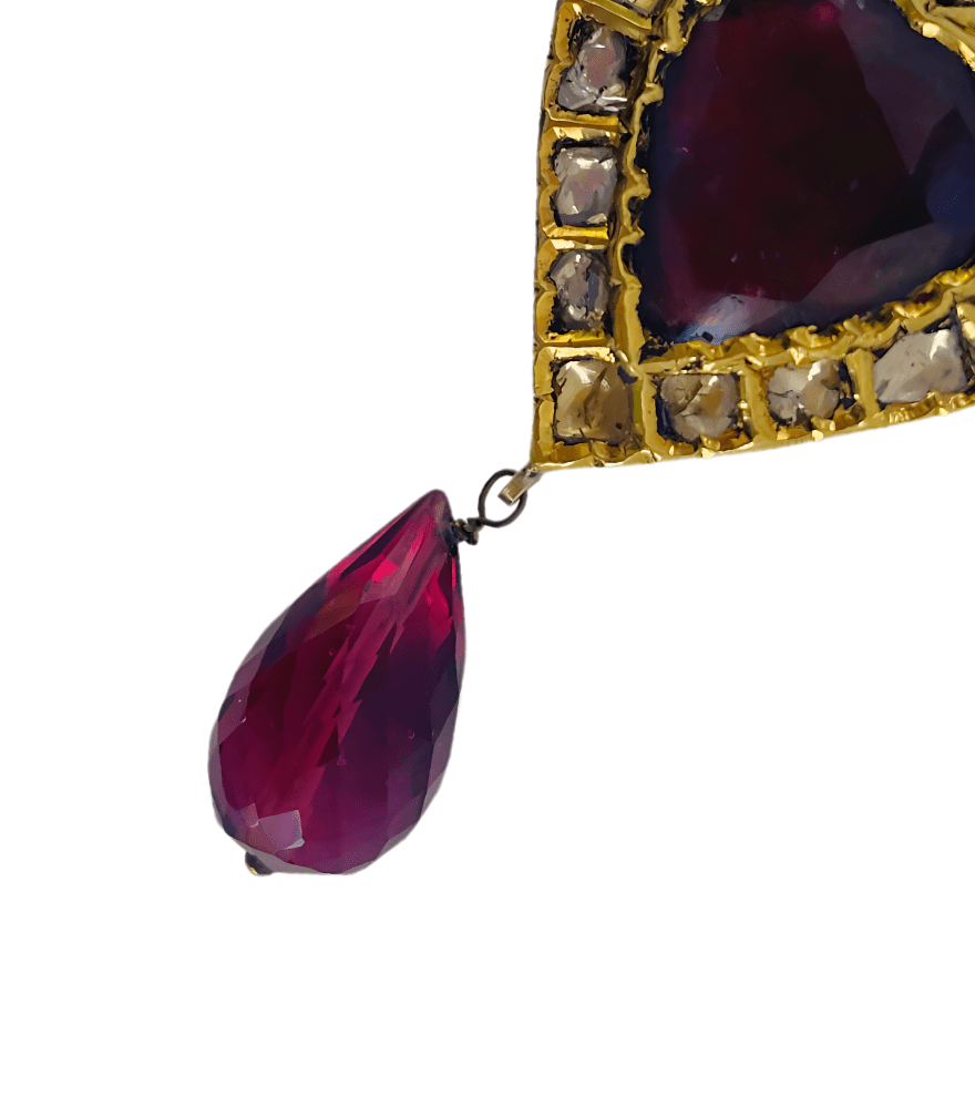 Closeup of Ahana Reversible Pendant in Gold Comfort Fit 18k Metal Stone One Size 9.9gms Yellow