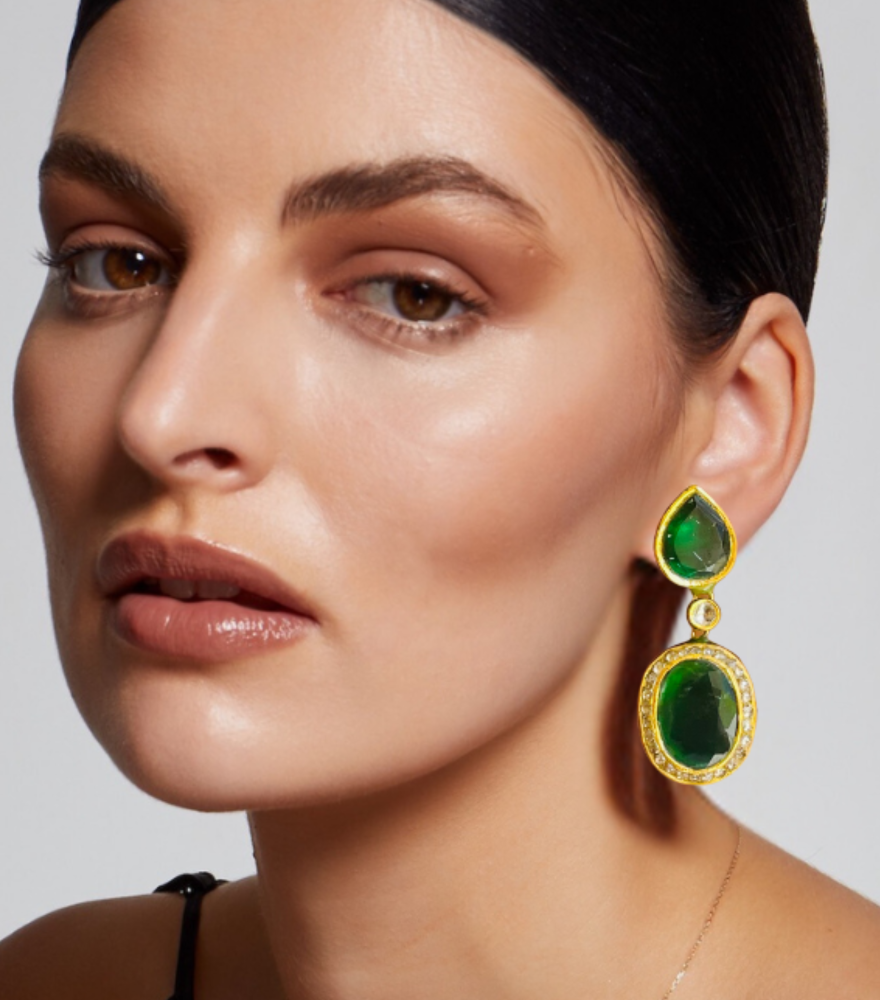 Model Wearing Pallavi Polki Earrings in Gold Jewelry for Pierced Ears 18k Yellow with Hallmark Stamp Metal Stone One Size 23.6gms