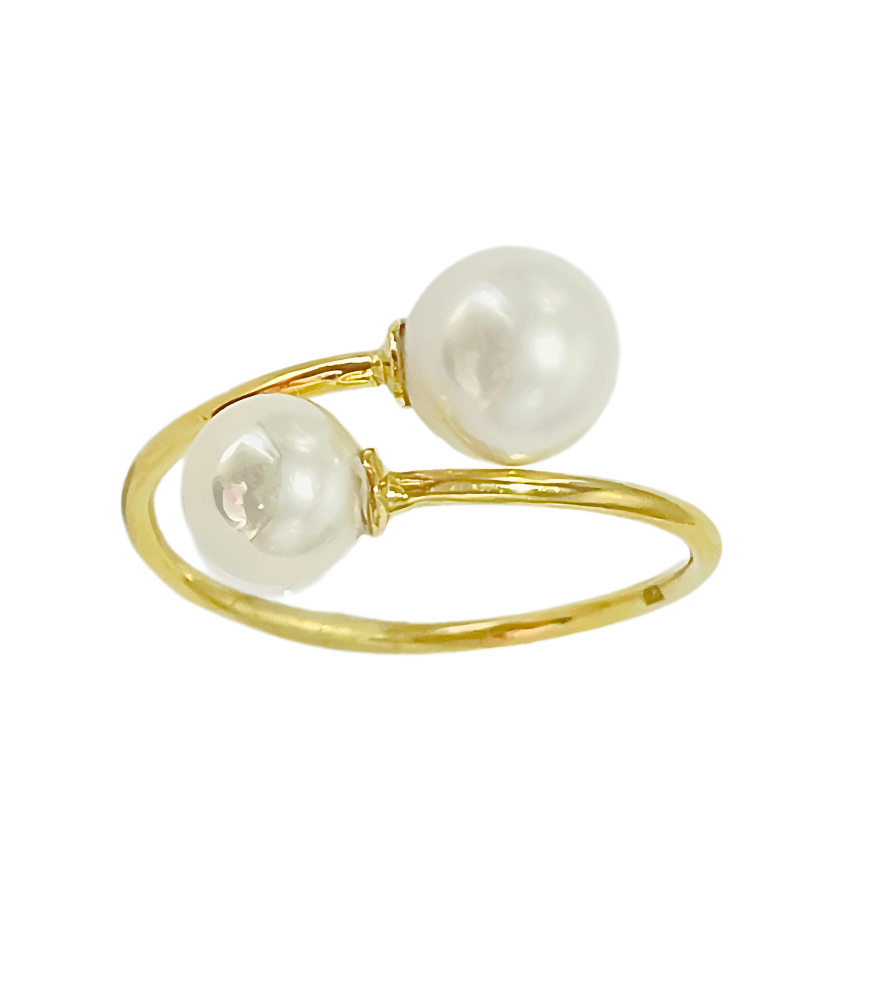 Rear View of Pearla Ring in 18K Gold Comfort Fit 18k Yellow with Hallmark Stamp Metal One Size 1.6gms