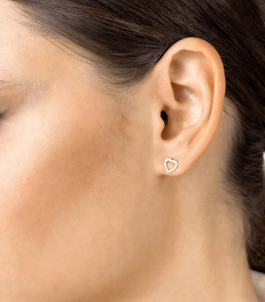 Hiba Heart Single Stud Earring in 18k Gold