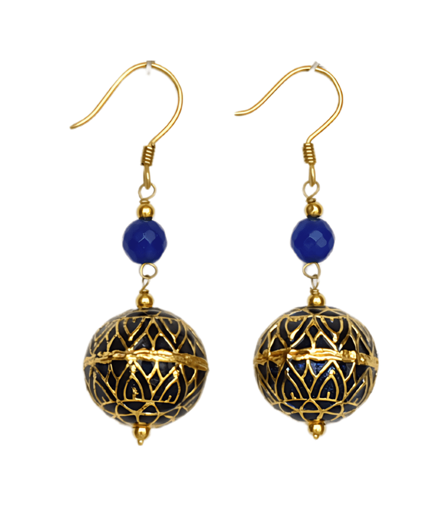 Front View of Saira Earrings Jewelry for Pierced Ears 18k Yellow Gold with Hallmark Stamp Metal One Size 12.3gms