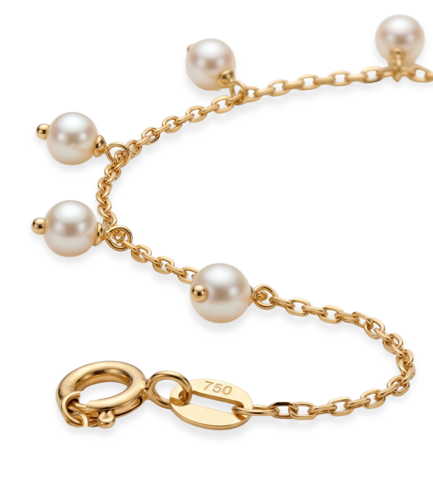 Closeup of Aurora pearl Bracelet in 18K Gold Adjustable Length 18k Yellow with Hallmark Stamp 8 inches 1.4gms