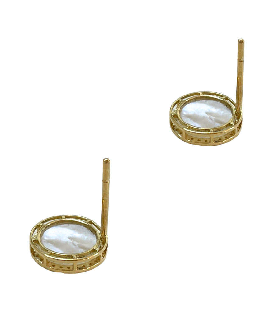 Rear View of Zira Mother of Pearl Stud Earrings in 18k Gold Jewelry for Pierced Ears Yellow with Hallmark Stamp 1.6gms