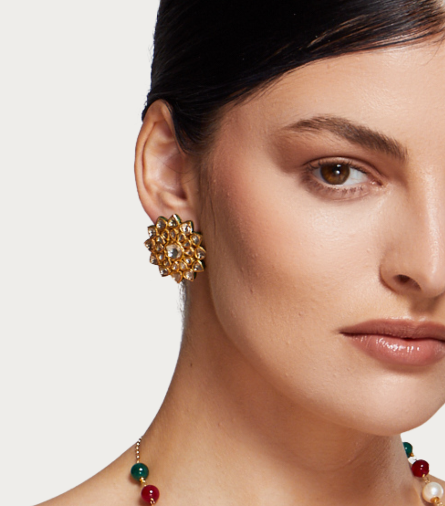 Rani Stud Earrings in 18k Gold