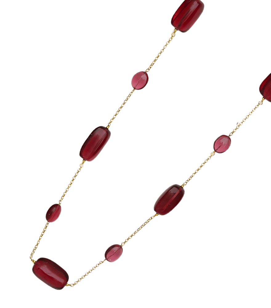 Closeup of Marya Necklace Fixed Length 18k Yellow Gold with Hallmark Stamp Metal One Size 43.6gms