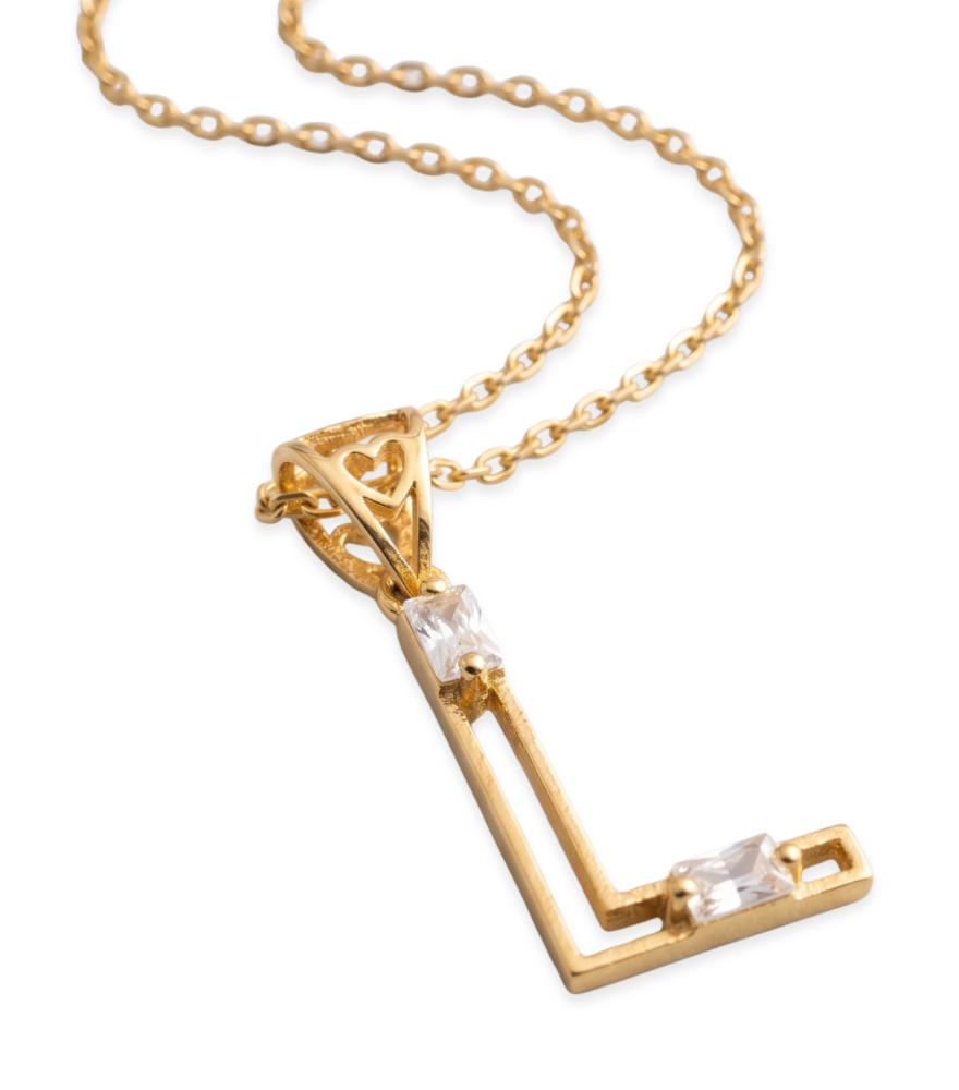 Closeup of Letter 'L' Initials Pendant Necklace in 18k Gold Fixed Length Yellow with Hallmark Stamp Metal One Size 1.1gms