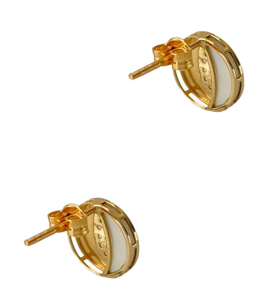 Rear View of Riva Stud Earrings in 18k Gold Jewelry for Pierced Ears Yellow with Hallmark Stamp One Size 1.4gms
