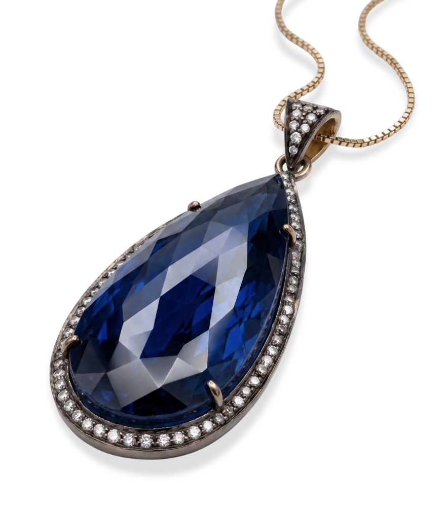 Closeup of Suman Pendant Necklace Comfort Fit 925 Sterling Silver One Size 15.8gms