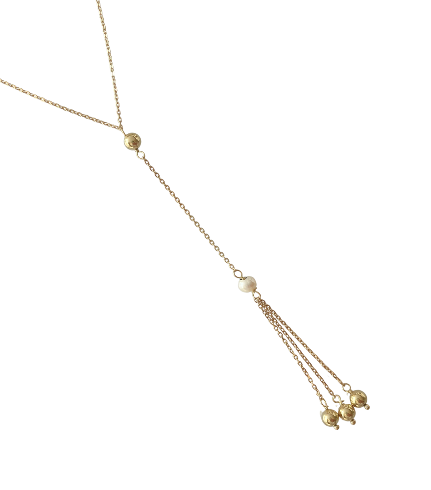 Closeup of Elise Lariat Necklace in 18k Gold Comfort Fit Yellow with Hallmark Stamp 18 inches 1.6gms