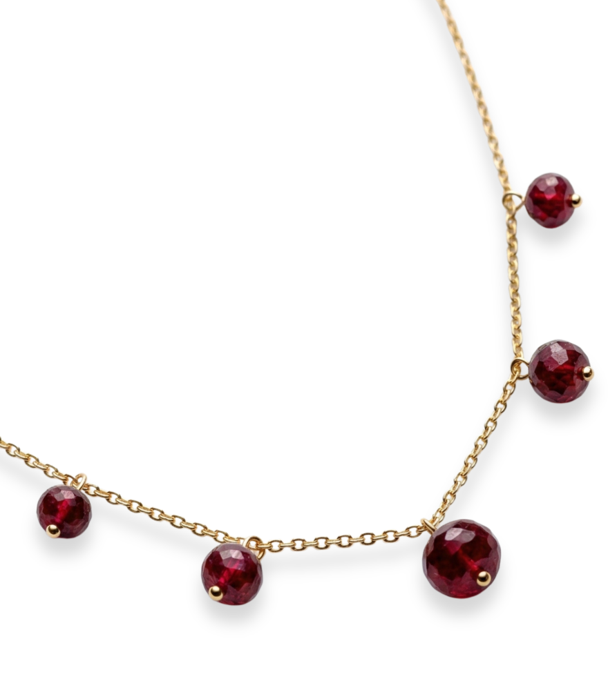 Closeup of Gold & Ruby Necklace Comfort Fit 18k Yellow with Hallmark Stamp One Size 7.2gms
