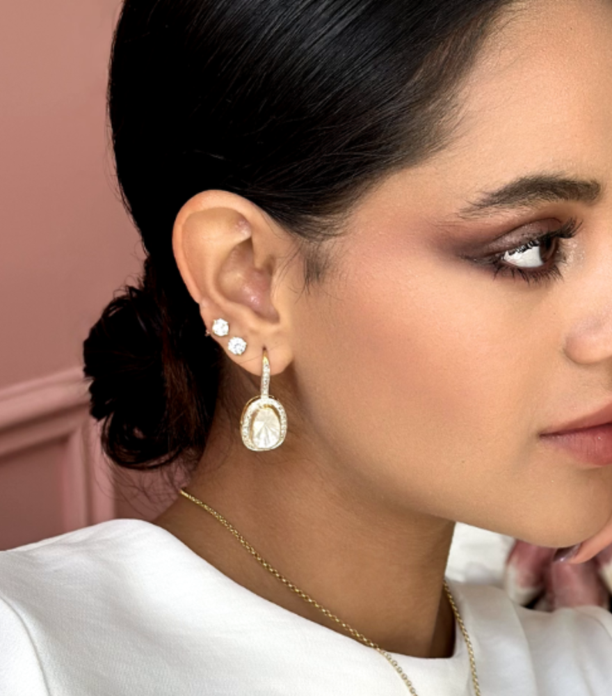 Sarah Diamond Earrings in 18k gold