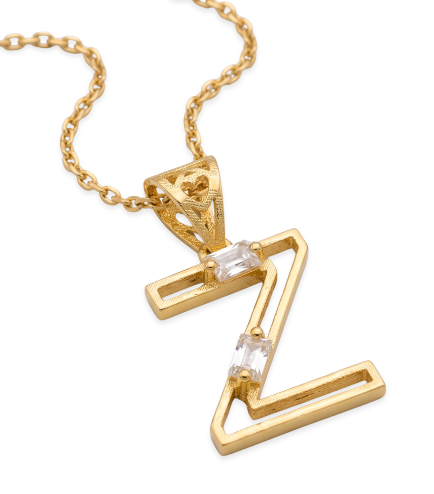 Closeup of Letter 'Z' Initials Pendant Necklace in 18k Gold Fixed Length Yellow with Hallmark Stamp Metal One Size 1.3gms