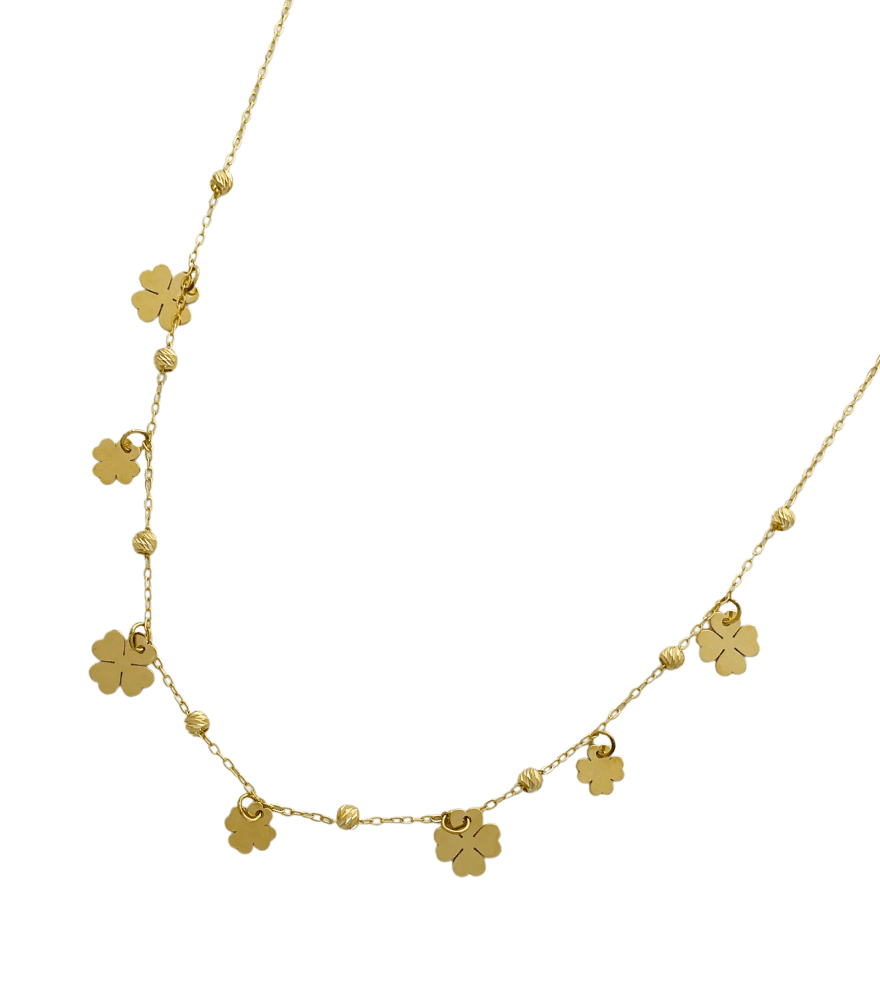Allessia Clover Charm Necklace in 18kt Gold