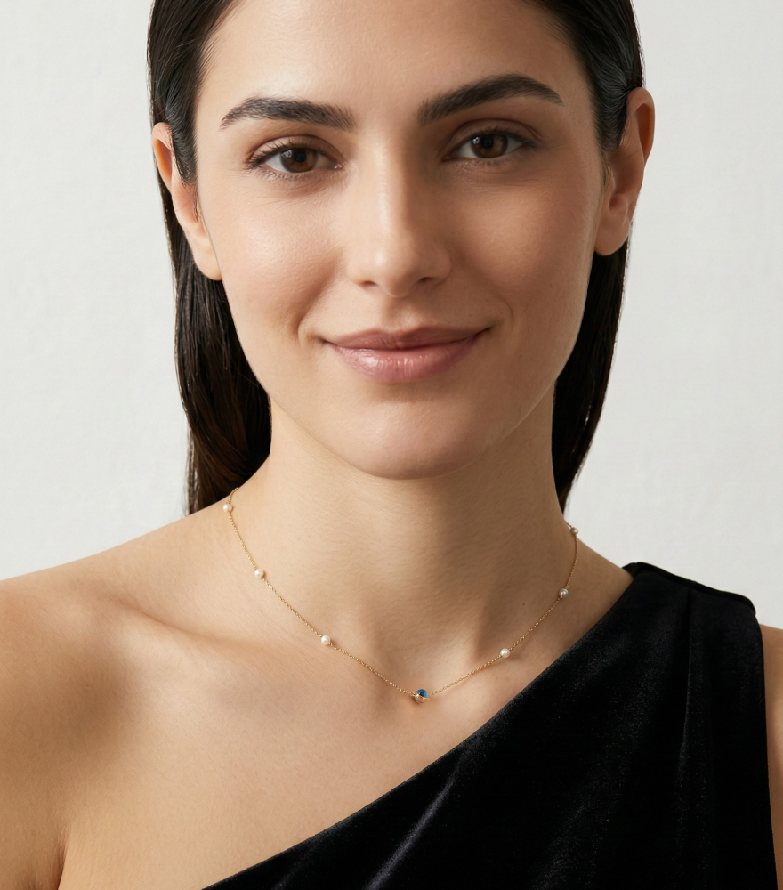 Model Wearing Reem Protection Necklace in 18k Gold Comfort Fit Yellow with Hallmark Stamp